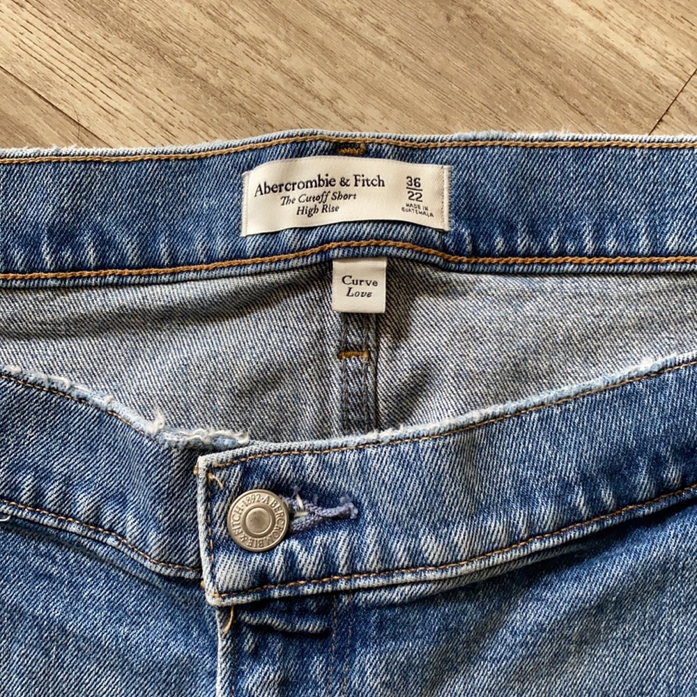 Curve love 90s high rise cutoff cotton shorts A&F - Picture 2 of 5